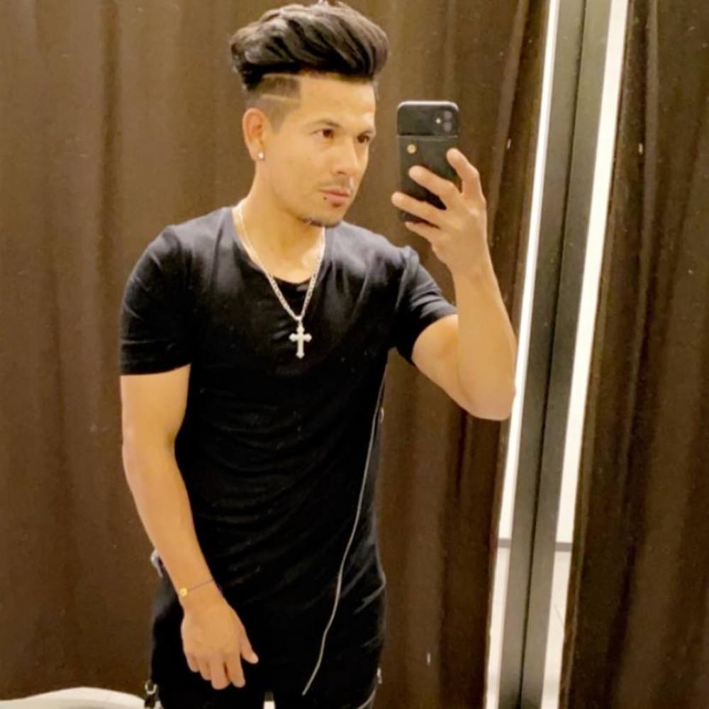 Meet your Posher, Jose